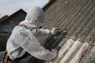 usuwanie azbestu - zgodnie z normami bhp